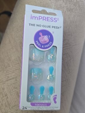 imPRESS Blue Glitter No-Glue Pedi Toenails